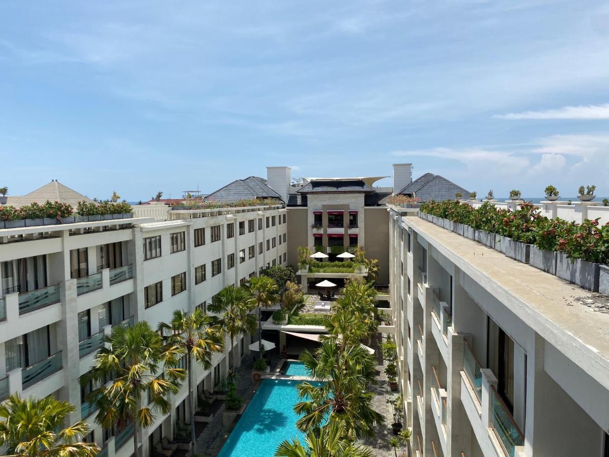 Stylish 2 Bedroom Penthouse Apt, Newly Refreshed, 50 Mbps, Pool, Gym, Resto Appartement Kuta Lombok